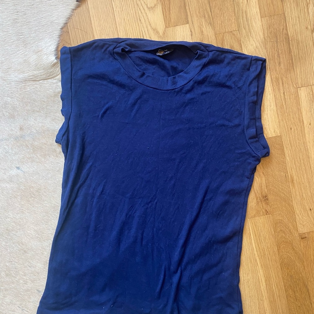 vintage surfer muscle tee